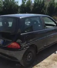 Lancia ypsilon Como passaggio di proprietà