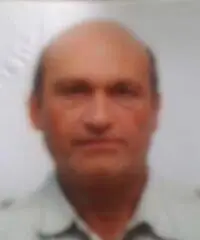 Uomo molto simpatico Uomo molto simpatico