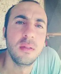 Uomo 31 anni cerca donna per conoscenza Uomo 31 anni cerca donna per conoscenza