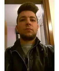bel 23 enne in cerca di una ragazza speciale sopratutto interiormente per relazione seria e duratura