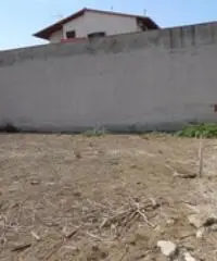 TERRENO A GIUGLIANO IN CAMPANIA TERRENO A GIUGLIANO IN CAMPANIA