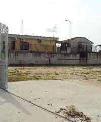 Affitto Agricolo in Via Pomigliano Affitto Agricolo in Via Pomigliano