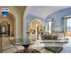 Castel Gandolfo -  Villa 9 locali € 1.950.000 T902