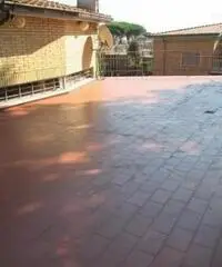 Lido Dei Pini: Vendita Villa in Via delle Azalee