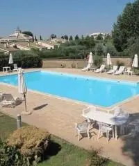 Monte Caminetto: Vendita Villa in Via Monte Caminetto