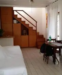 RifITI 005-m27/606 - Villa a schiera in Vendita a Pomezia - Campo Ascolano - Villaggio Tognazzi di 6