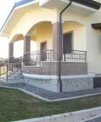 Vendita Villa da 148mq con garage Vendita Villa da 148mq con garage