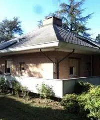 Colline Alessandria Villa con terreno 84-07-16 Colline Alessandria Villa con terreno 84-07-16