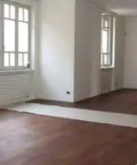 Vendita appartamento mq. 180 - Asti Vendita appartamento mq. 180 - Asti