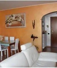 appartamento Sotto il Monte mq 77 Euro 140.000 appartamento Sotto il Monte mq 77 Euro 140.000