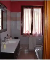 appartamento Sotto il Monte mq 77 Euro 140.000 appartamento Sotto il Monte mq 77 Euro 140.000