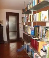 Scanzo Villa a schiera € 305.000 T4327iH Scanzo Villa a schiera € 305.000 T4327iH