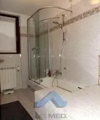 Scanzo Villa a schiera € 305.000 T4327iH Scanzo Villa a schiera € 305.000 T4327iH