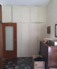 APPARTAMENTO di 5 vani e di 100 mq (BOLOGNA - Bologna) rif. VV 26