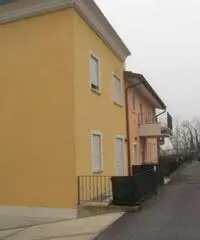 Bilocale a Roncadelle loc. Mandolossa Bilocale a Roncadelle loc. Mandolossa