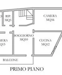 Casa indipendente su tre piani