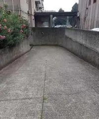 21531033-45 - Ampio appartamento trilocale