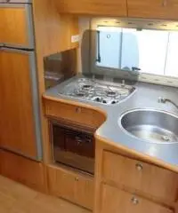 Adria Coral S 680 SP garage 2005 unipropr. 2.8 jtd clima 699 cm semint Adria Coral S 680 SP garage 2005 unipropr. 2.8 jtd clima 699 cm semint