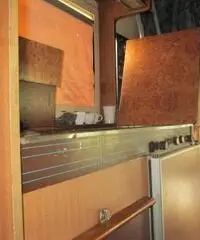 ROLLER Transit immatricolata 1982 colore bianco panna