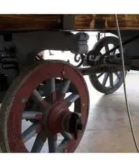 Carrozzone gitano semi arredato 400x250