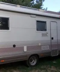 Vendo Rimor SuperBrig 677 Vendo Rimor SuperBrig 677