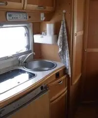 MC LOUIS 251 immatricolata 2004 colore avorio