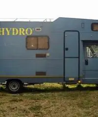 PILOTE Camper Pilote R 580 immatricolata 1989 colore azzurro PILOTE Camper Pilote R 580 immatricolata 1989 colore azzurro