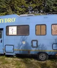 PILOTE Camper Pilote R 580 immatricolata 1989 colore azzurro PILOTE Camper Pilote R 580 immatricolata 1989 colore azzurro