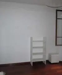 Indipendenza Tricolore trilocale ristrutturato Indipendenza Tricolore trilocale ristrutturato