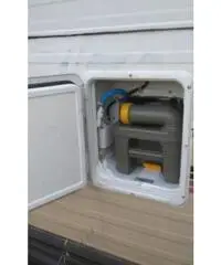 Camper Arca America con cabina volkswagen 6 posti letto, 2400 TD Camper Arca America con cabina volkswagen 6 posti letto, 2400 TD