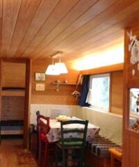 vendo casa mobile con veranda in legno a polsa di brentonico
