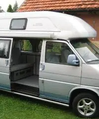 VOLKSWAGEN California passo lungo immatricolata 2001 colore grigio chiaro VOLKSWAGEN California passo lungo immatricolata 2001 colore grigio chiaro