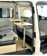Volkswagen T5 California 2.5 TDI passo lungo Volkswagen T5 California 2.5 TDI passo lungo