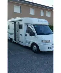 ELNAGH SLEEK541 immatricolata 2001 colore avorio ELNAGH SLEEK541 immatricolata 2001 colore avorio