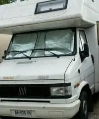Camper mansardato Pioneer Habitat 530 Camper mansardato Pioneer Habitat 530