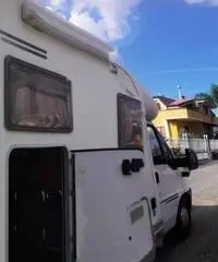 Vendesi camper semintegrale