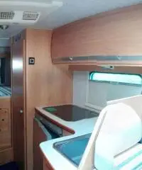 Vendesi camper semintegrale