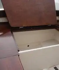 Battana di 4.20m in vetroresina completamente ricondizionata Battana di 4.20m in vetroresina completamente ricondizionata