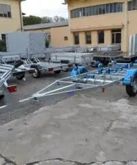 Rimorchio 1500Kg porta barca basculante meccanica tedesca