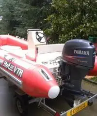 Gommone BWA 4,40 con motore 40 cavalli Yamaha 4 tempi EFI Gommone BWA 4,40 con motore 40 cavalli Yamaha 4 tempi EFI