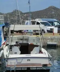 Barca 21 piedi (6,40mt) Barca 21 piedi (6,40mt)