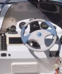 GOMMONE SACS JAMAICA + MOTORE YAMAHA + CARRELLO GOMMONE SACS JAMAICA + MOTORE YAMAHA + CARRELLO