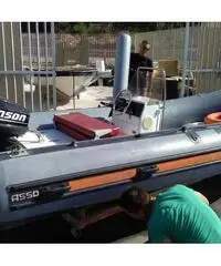Gommone 4,8 m con Motore johnson 40 cv 2 tempi Gommone 4,8 m con Motore johnson 40 cv 2 tempi