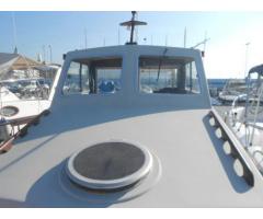 barca a motore ZONA NEUTRA mare anno 1994 lunghezza mt 750