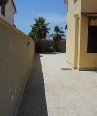 Villa di 8 locali in Vendita