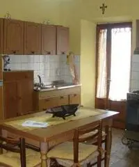 Casa indipendente a Borgo a Mozzano in provincia di Lucca Casa indipendente a Borgo a Mozzano in provincia di Lucca