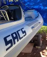 Gommone sacs 5 mt Evinrude e tec 40/60 il tutto 2008 Gommone sacs 5 mt Evinrude e tec 40/60 il tutto 2008