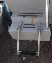 Scaletta in acciaio inox per barca Scaletta in acciaio inox per barca