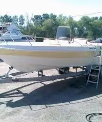 barca a motore CAD MARINE Cad 18 open anno 2011 lunghezza mt 6 barca a motore CAD MARINE Cad 18 open anno 2011 lunghezza mt 6