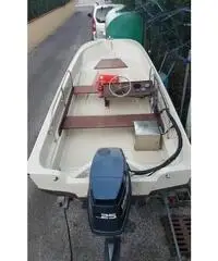 Boston Whaler 15' Super Sport+ Yamaha 25 Top+ Carrello Umbra